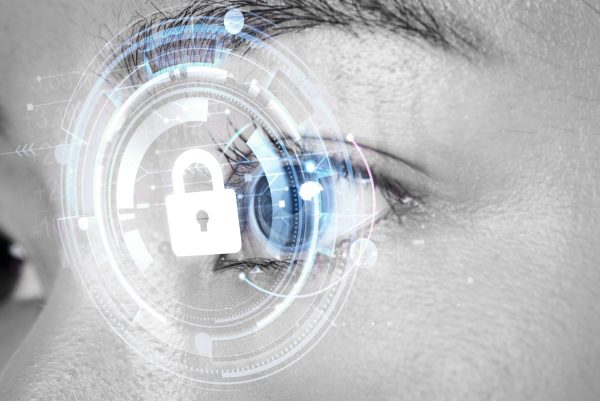 woman s eye with smart contact lens biometric secu technology concept Novedades legales Analía Durán Abogados Derecho Laboral en la Ciudad de Buenos Aires novedades,novedades legales,novedades legales para empresas,actualidad legal empresarial,noticias derecho laboral,novedades derecho comercial,estudio jurídico empresarial